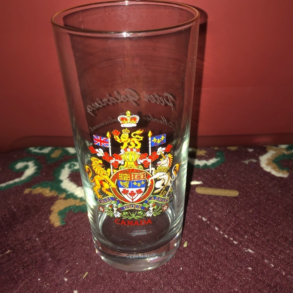Canada Coat of Arms Glass on back Peter Goldring, member of Parliment- no flaws